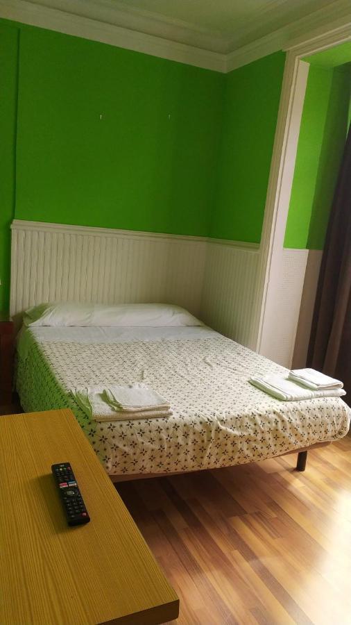 Pension Manoli Більбао Екстер'єр фото